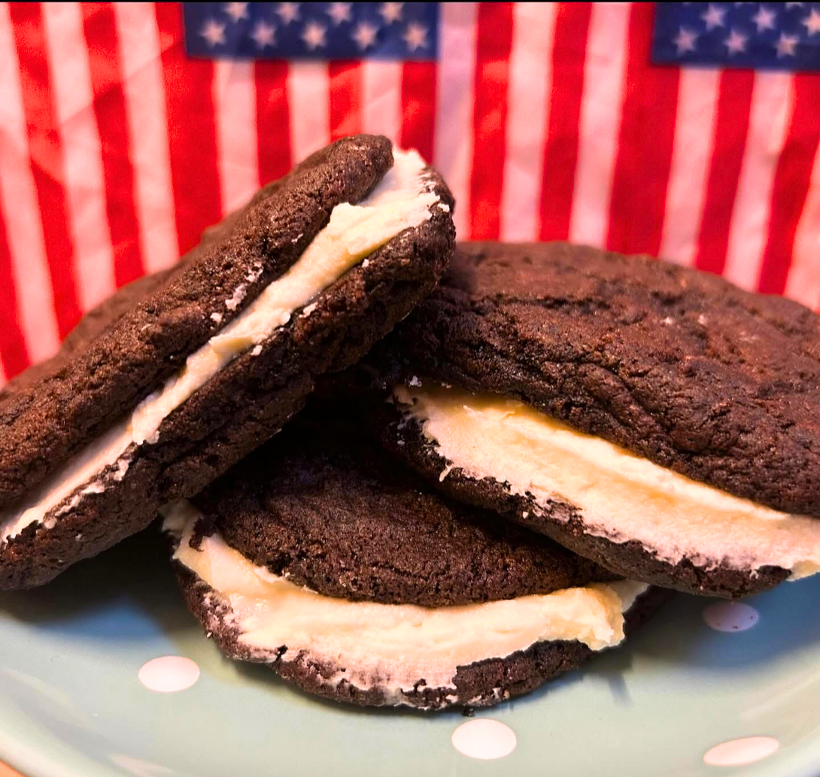 Chocolate Cookie Pies
